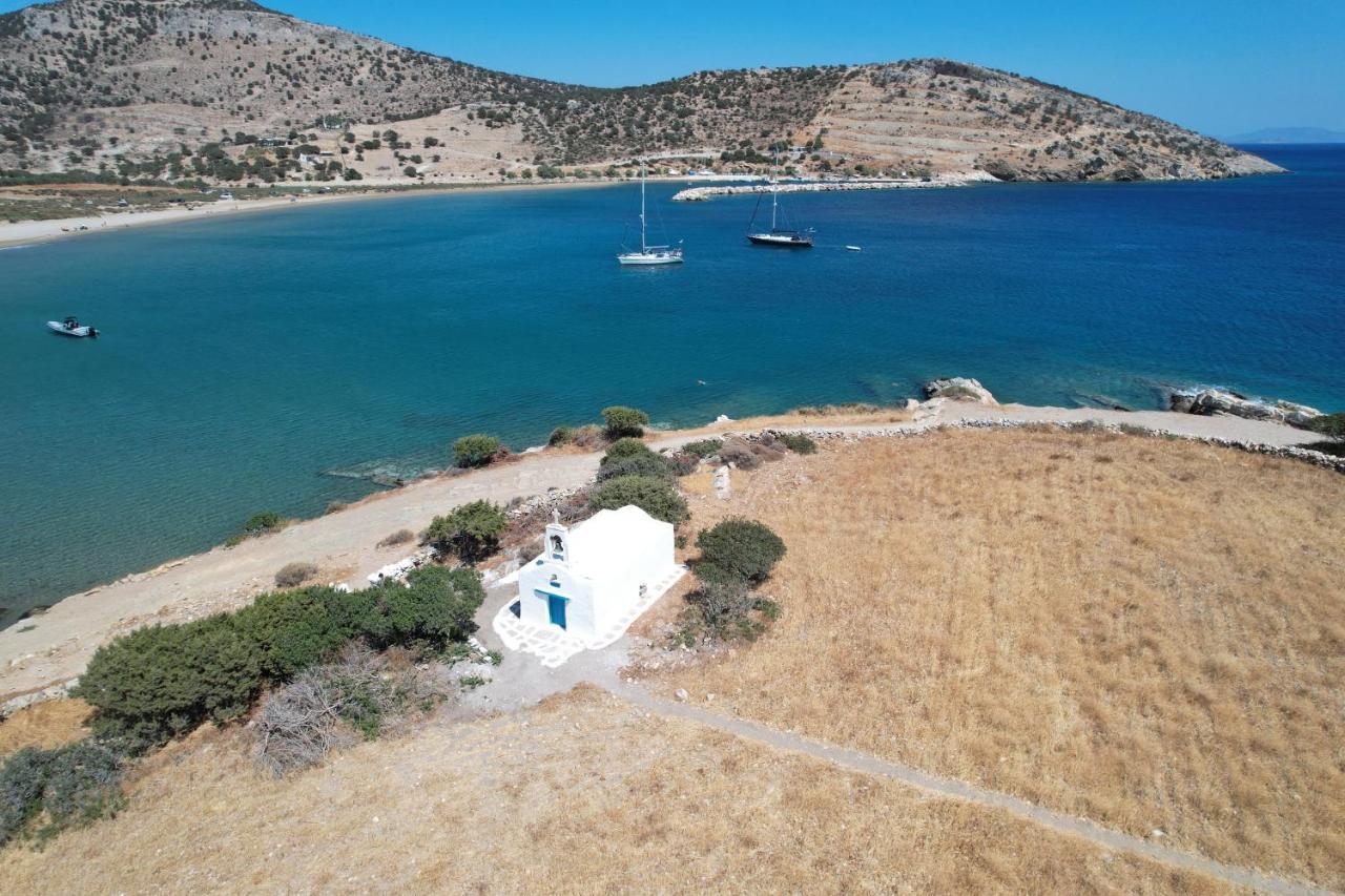 Appartement Kalados -beachfront Studios-