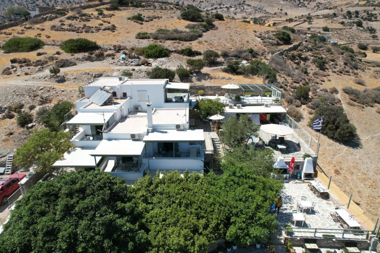 Kalados -beachfront Studios- *