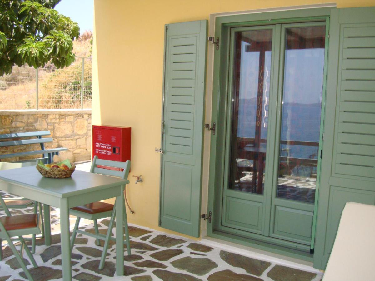 Appartement Kalados -beachfront Studios-