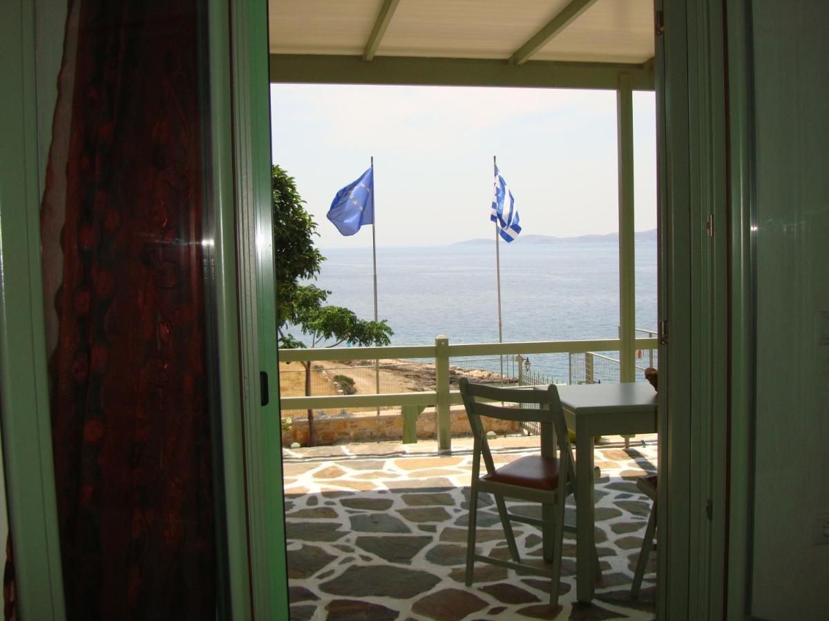 Appartement Kalados -beachfront Studios- *