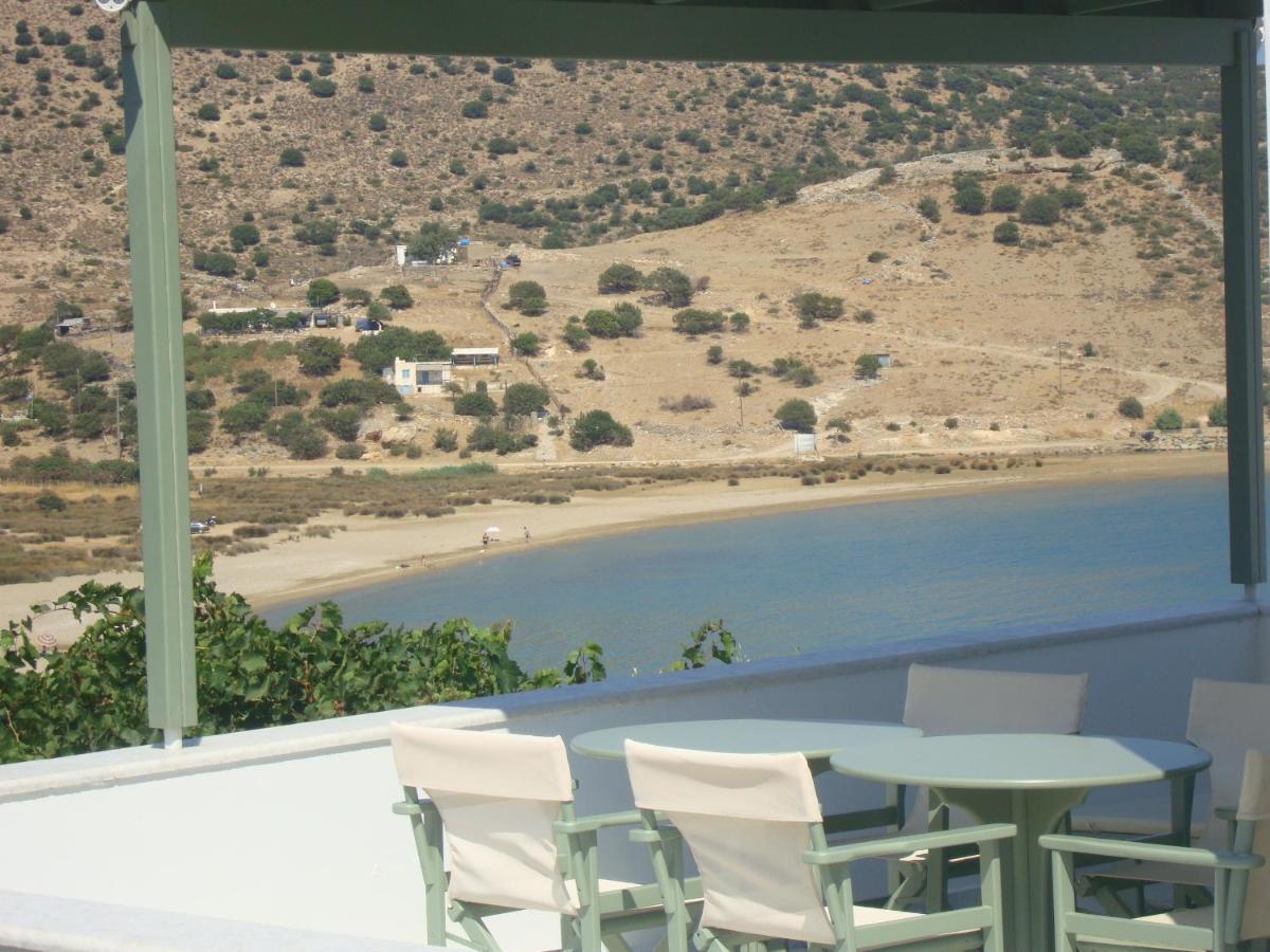 Kalados -beachfront Studios- * Καλαντό
