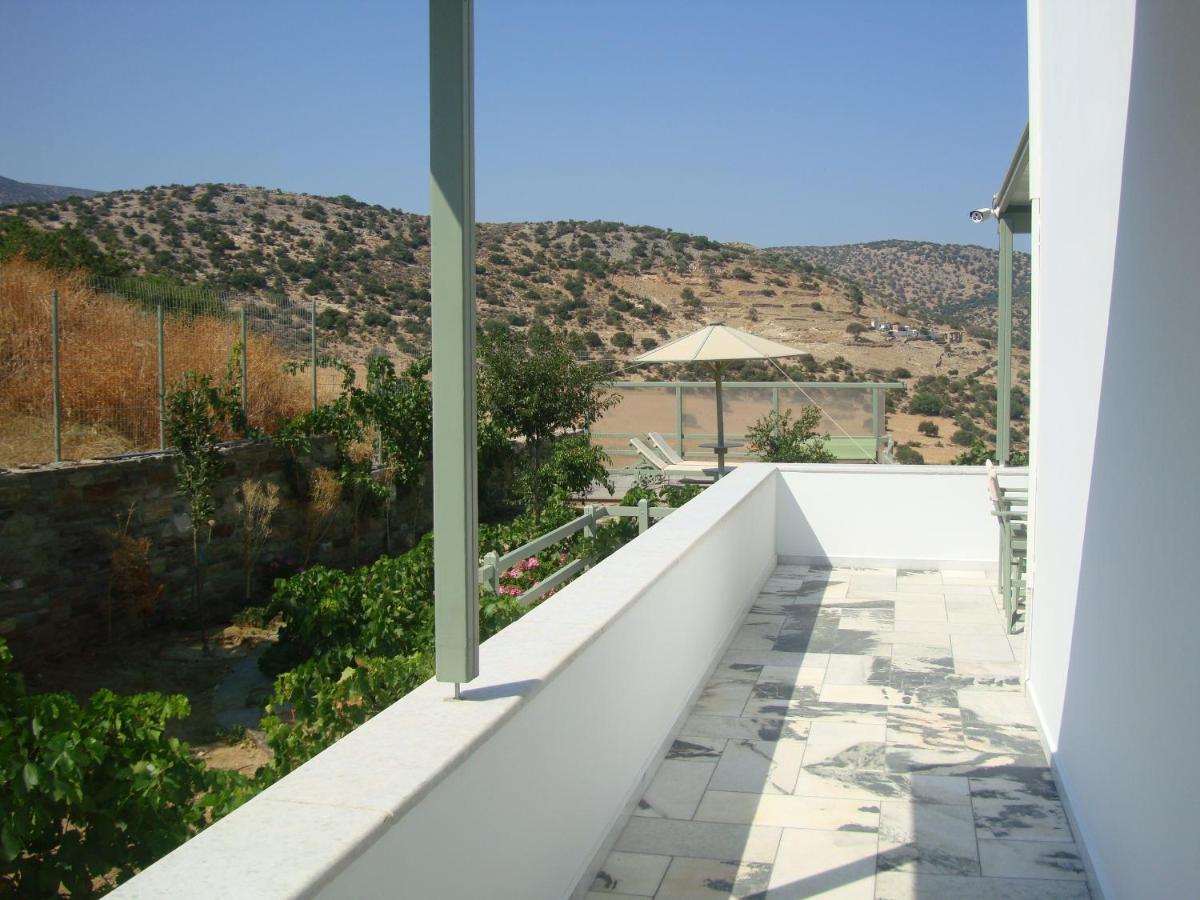 Appartement Kalados -beachfront Studios- *