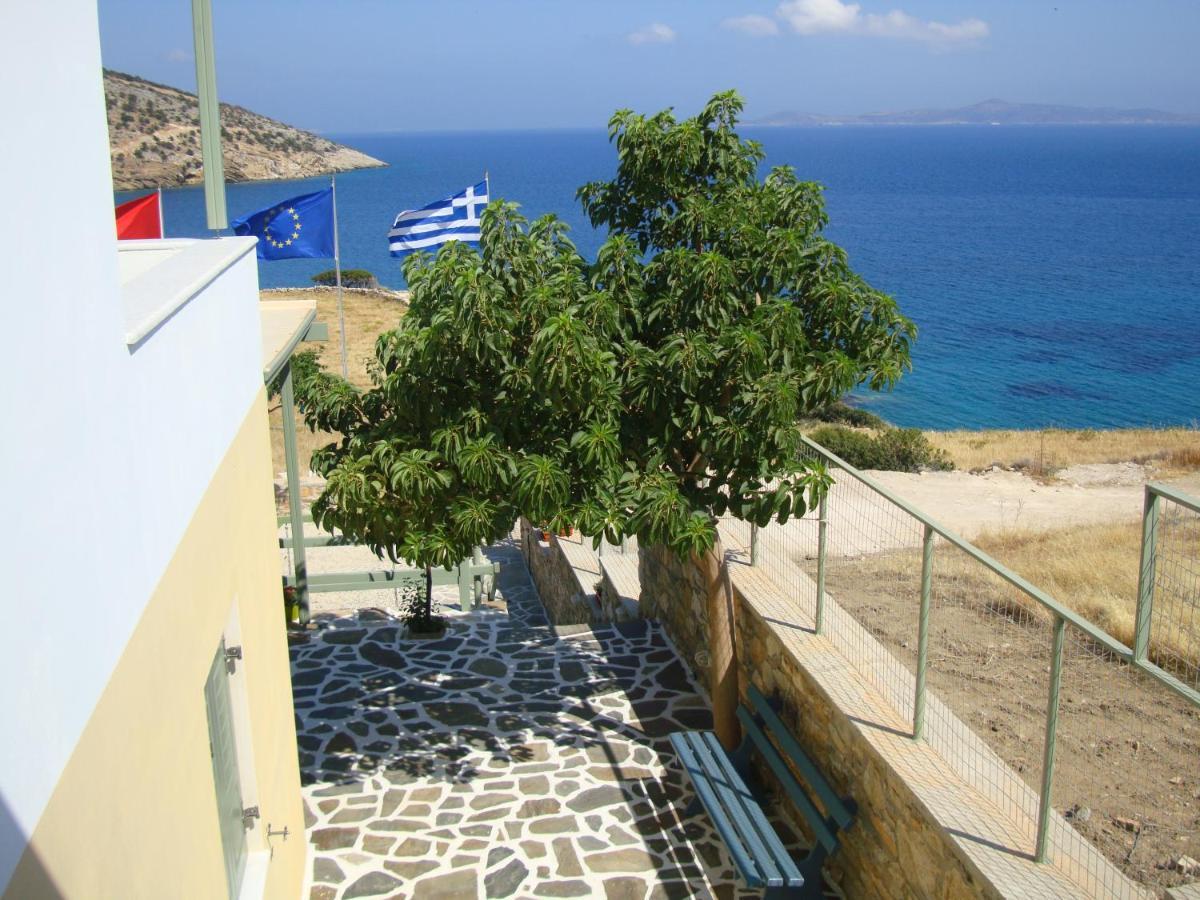 Kalados -beachfront Studios- * Καλαντό