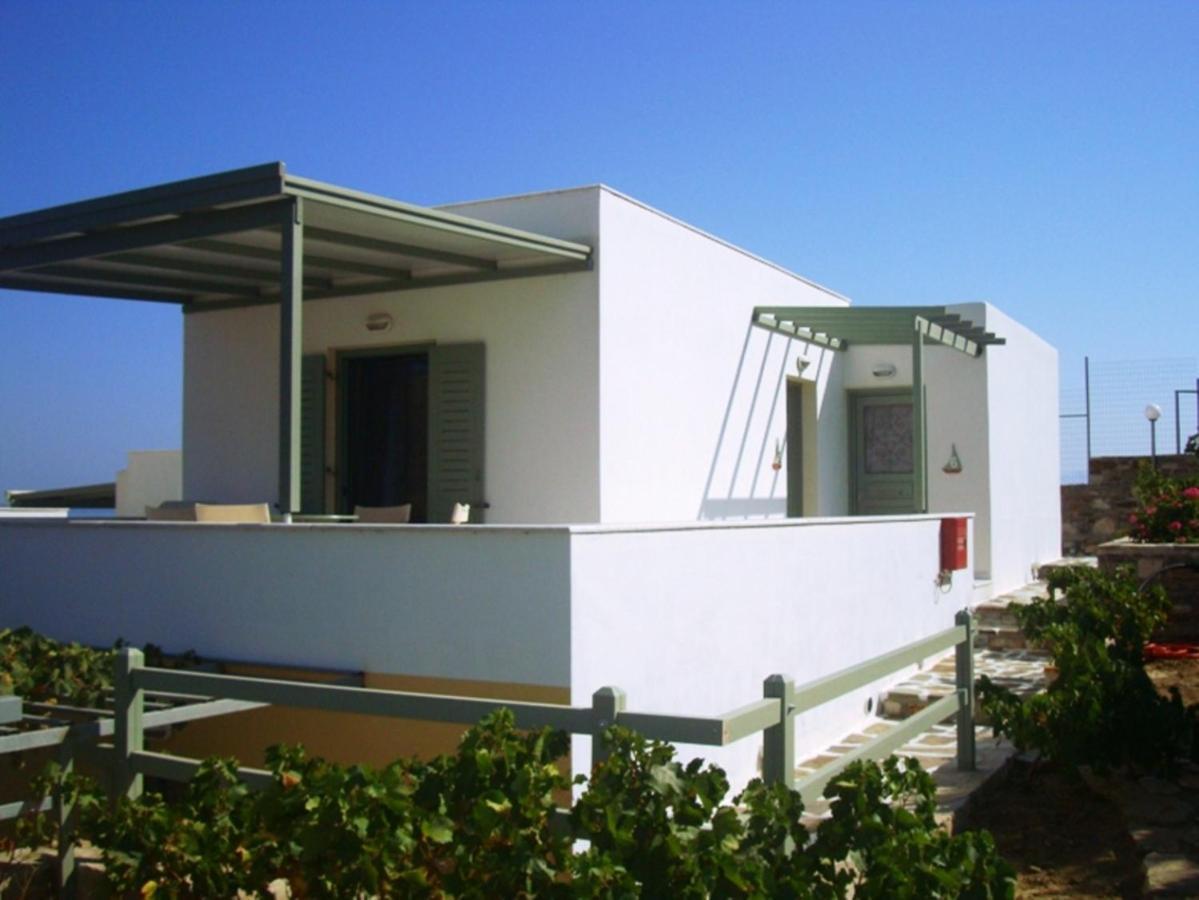 Kalados -beachfront Studios- * Καλαντό